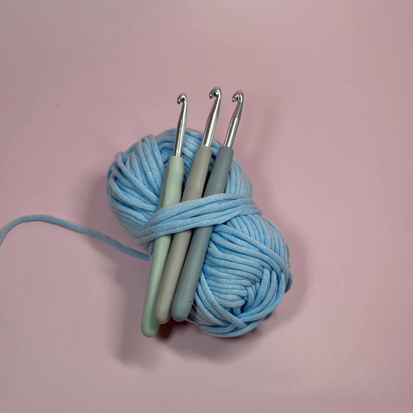 Ergonomic Crochet Hook Set - 10 Hooks