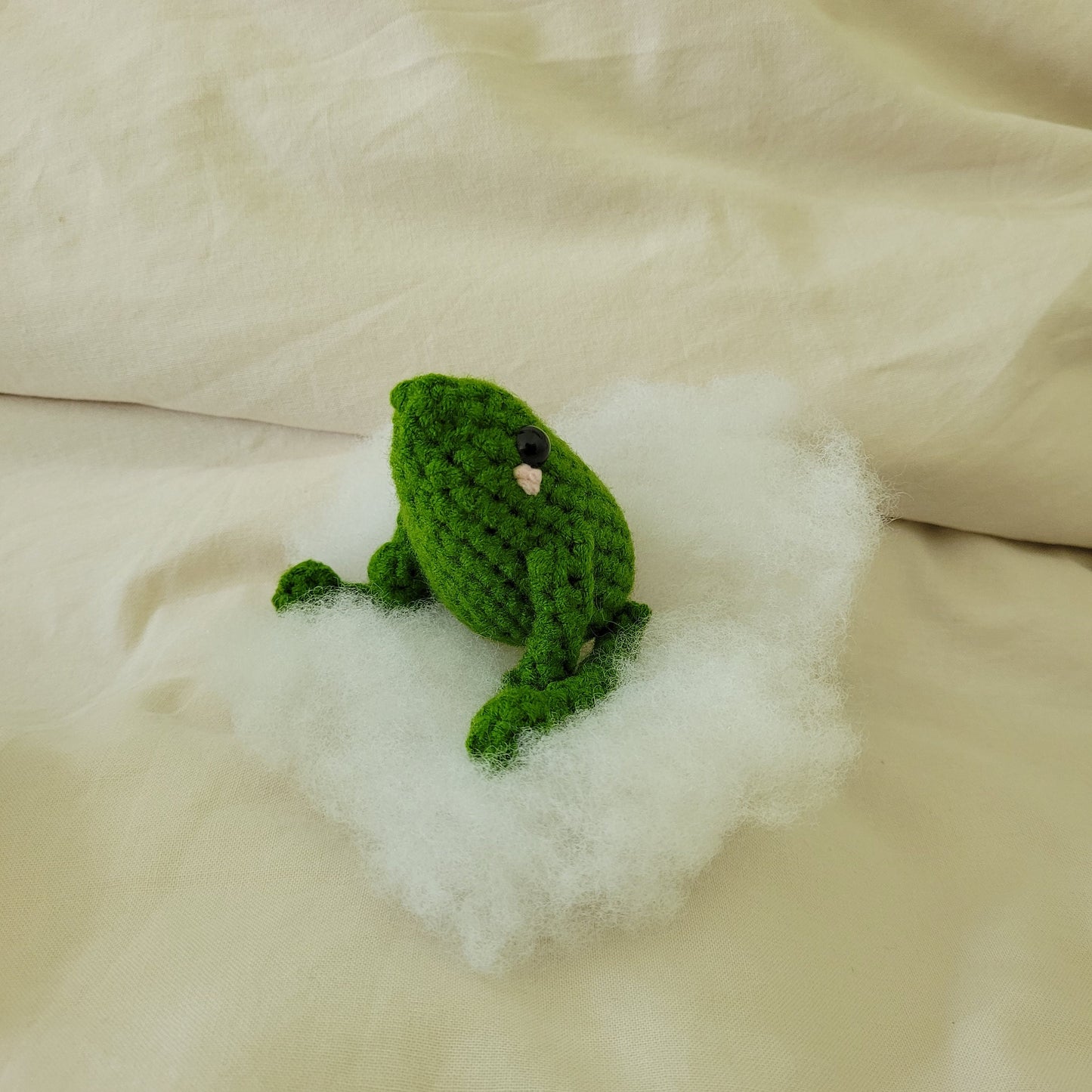 Mr Froggy Crochet Kit - Beginners Amigurumi Kit